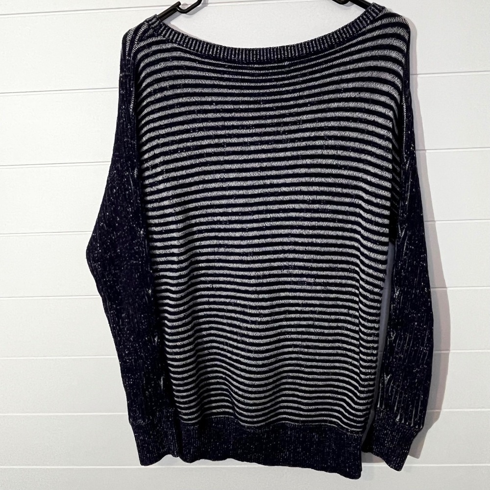 GAP Women's Striped Knit Pullover Sweater Lightweight Long Sleeve Casual Top - Picture 5 of 8